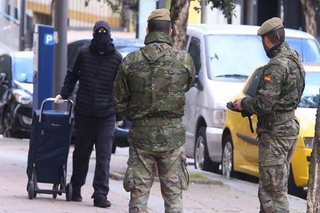 España moviliza a su ejército para rastrear casos de Covid-19