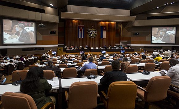 Convocan a sexto periodo ordinario de sesiones de la Asamblea Nacional del Poder Popular