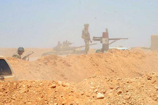 Ejército sirio elimina a terroristas del Daesh en el desierto