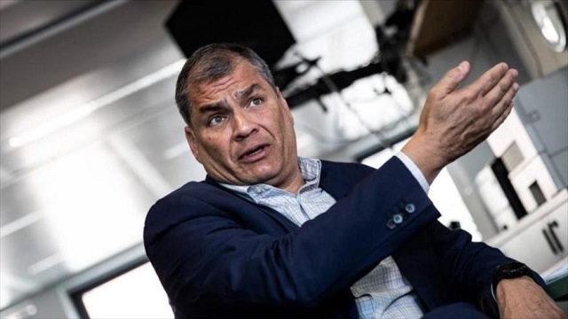 Denuncia Correa que el CNE manipula los votos para beneficiar a Pérez sobre Lasso
