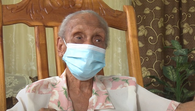 María Sosa, una longeva guantanamera de 102 años