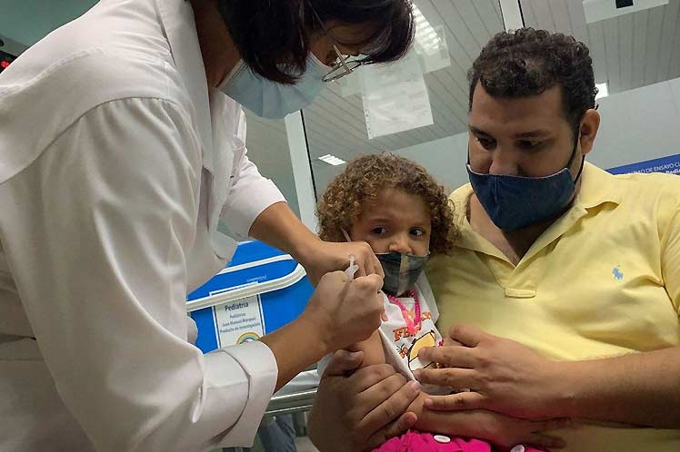 Campaña de inmunización antigripal en Cuba comenzará por los niños