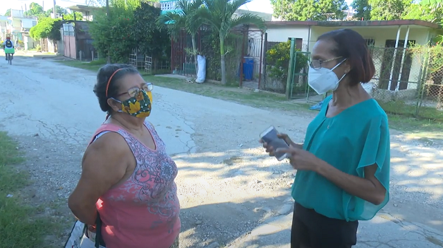 La delegada guantanamera Mariela Carvallo y el intercambio constante con sus electores