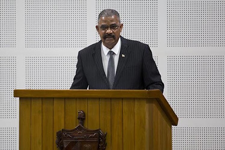 Cuba con nueva ley del proceso penal