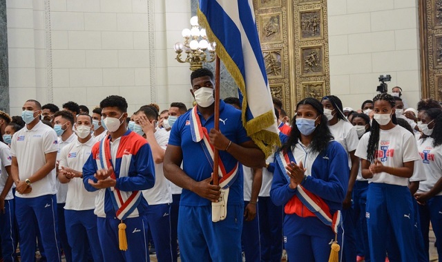 Abanderada delegación cubana que asistirá a I Juegos Panamericanos Júnior