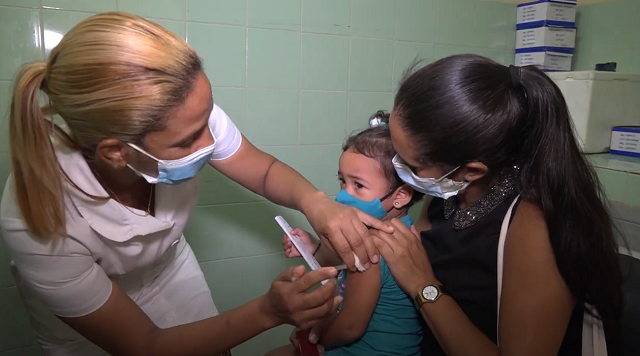 Avanza vacunación para niños convalecientes de Covid-19 en Baracoa 
