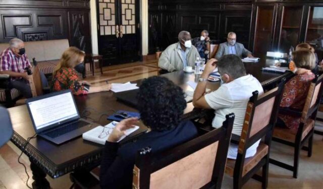 Parlamento cubano analiza 2021 y sus desafíos en 2022