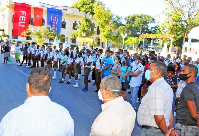 Guantanameros evocan primera visita de Fidel a este oriental territorio