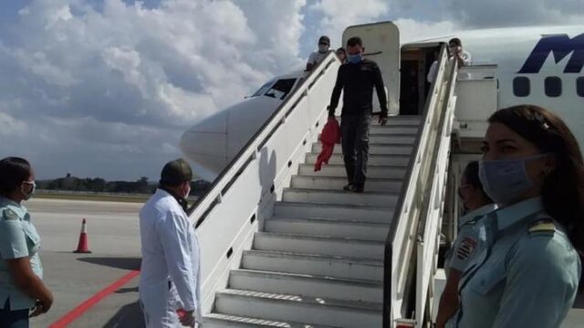 Retornan a Cuba migrantes irregulares