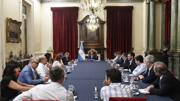 Diputados argentinos inician debate de acuerdo Gobierno y FMI