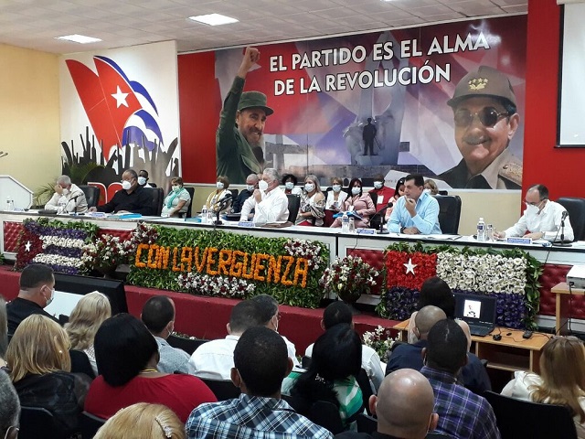 Preside Díaz-Canel Asamblea Provincial 8vo Congreso del Partido en Camagüey